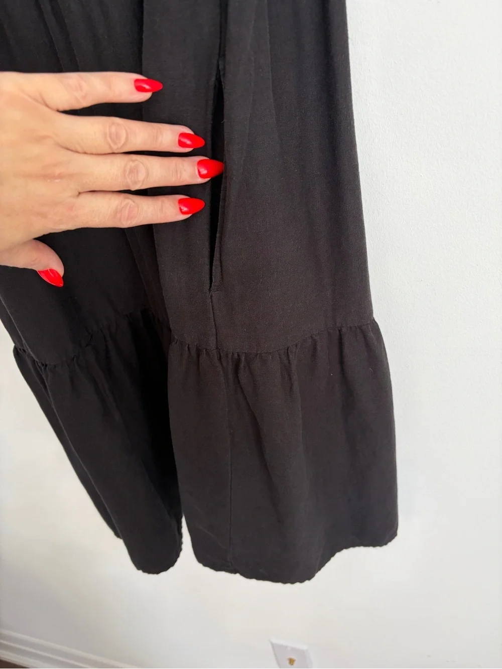 Matty M Linen Tiered Dress - Pockets - Size M - Picture 5 of 7